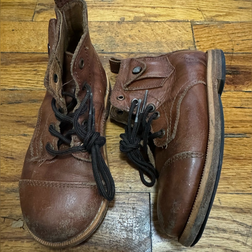 Mikolen heirloom boots 26